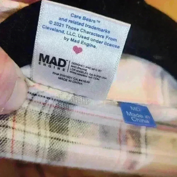 Care bears logo, women's lightweight flannel, size med. Gray, cream, button-up - Picture 5 of 10